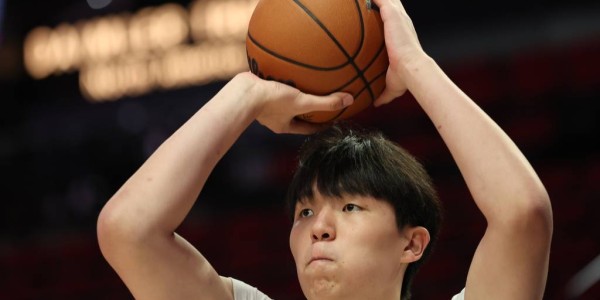 开拓者神逆转打趴卫冕冠军 杨瀚森登场难度又增加了？