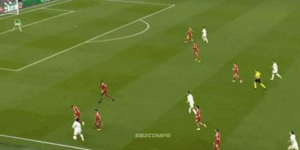 22岁小将欧冠防住皇马巨星！6万球迷鼓掌官方授MVP